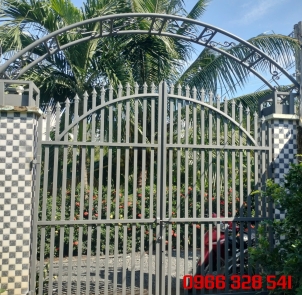 CỬA CỔNG GIÁ RẺ ĐỒNG THÁP
