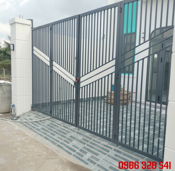 NHÀ THẦU CỬA CỔNG TIỀN GIANG