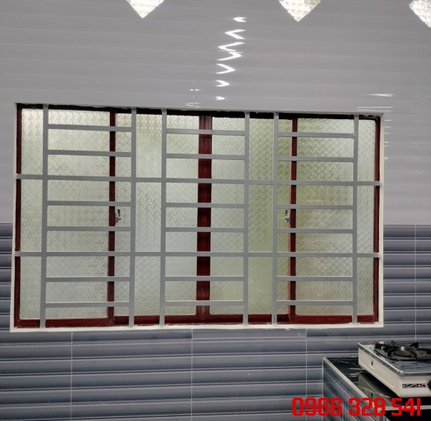 Thi công Cửa nhôm nẹp gài  Tiền Giang- Nhôm Kính Anh Tuấn